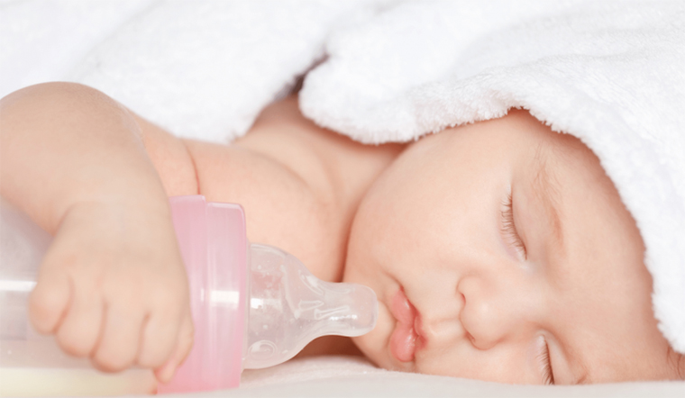 Những dấu hiệu cho thấy tình trạng thiếu nước ở trẻ 6 tháng tuổi