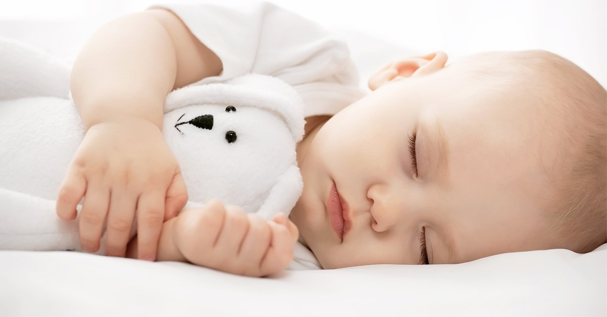 Cho trẻ ngủ đủ giấc giúp tinh thần luôn tỉnh táo