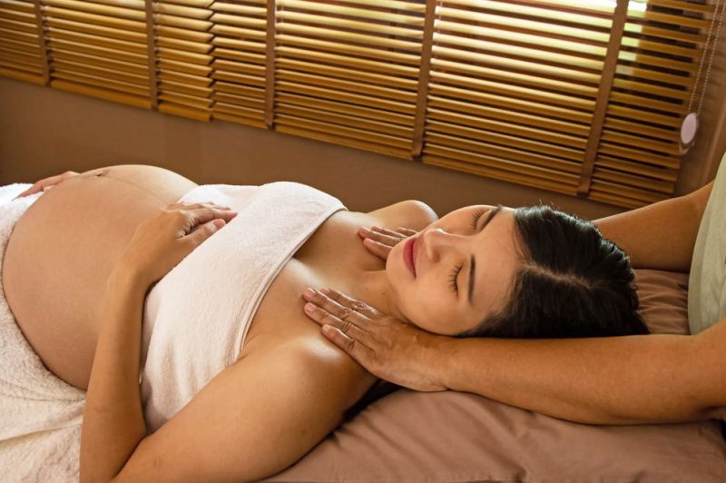 Khi Nào Mẹ Bầu Có Thể Massage An Toàn