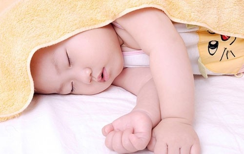 Dấu Hiệu Cho Thấy Trẻ Sơ Sinh Ngủ đủ Giấc